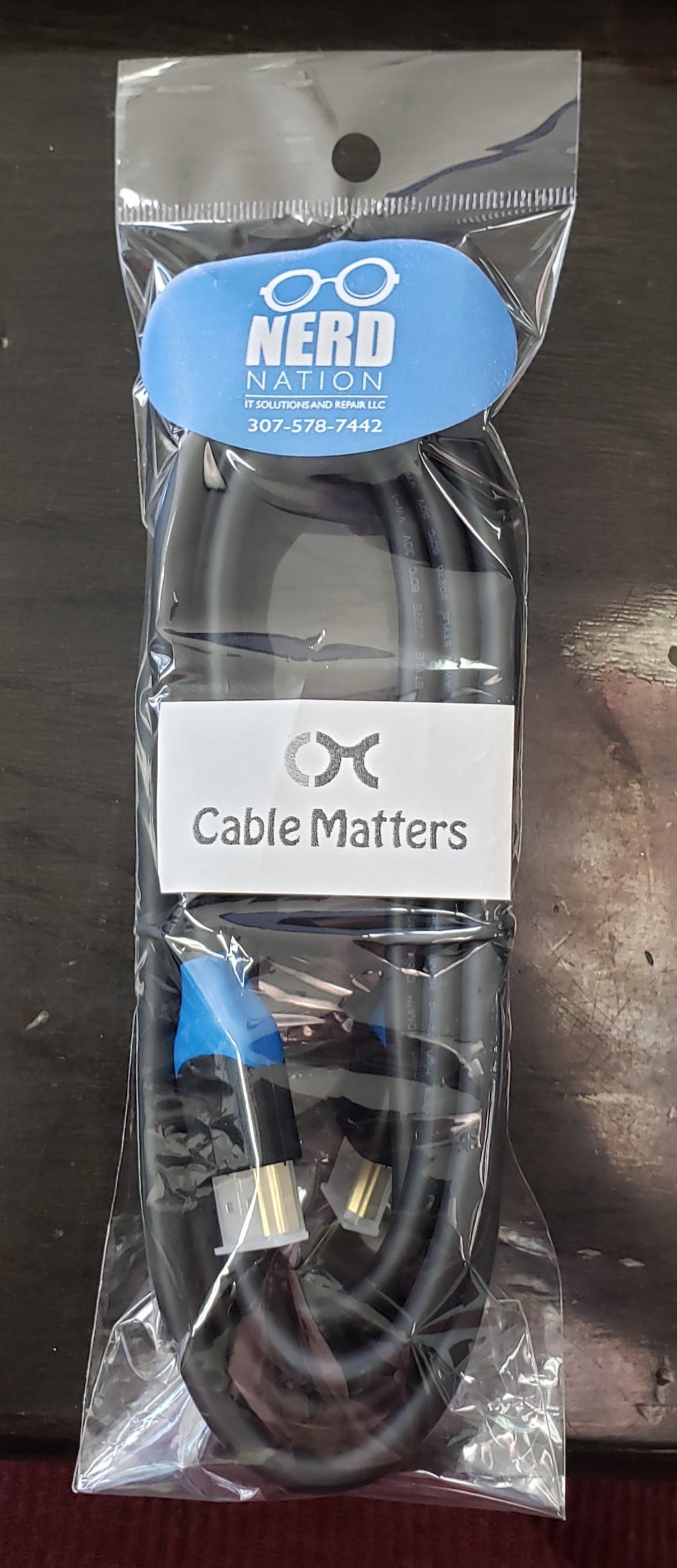 Cable Matters | Certified Ultra High Speed HDMI Cable - 2m/6.6ft
